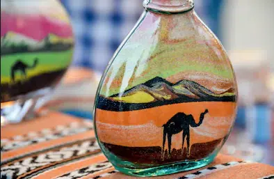 Sand bottle maker