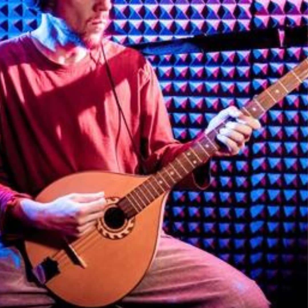 Hire Bouzouki Players in Dubai and Abu Dhabi!