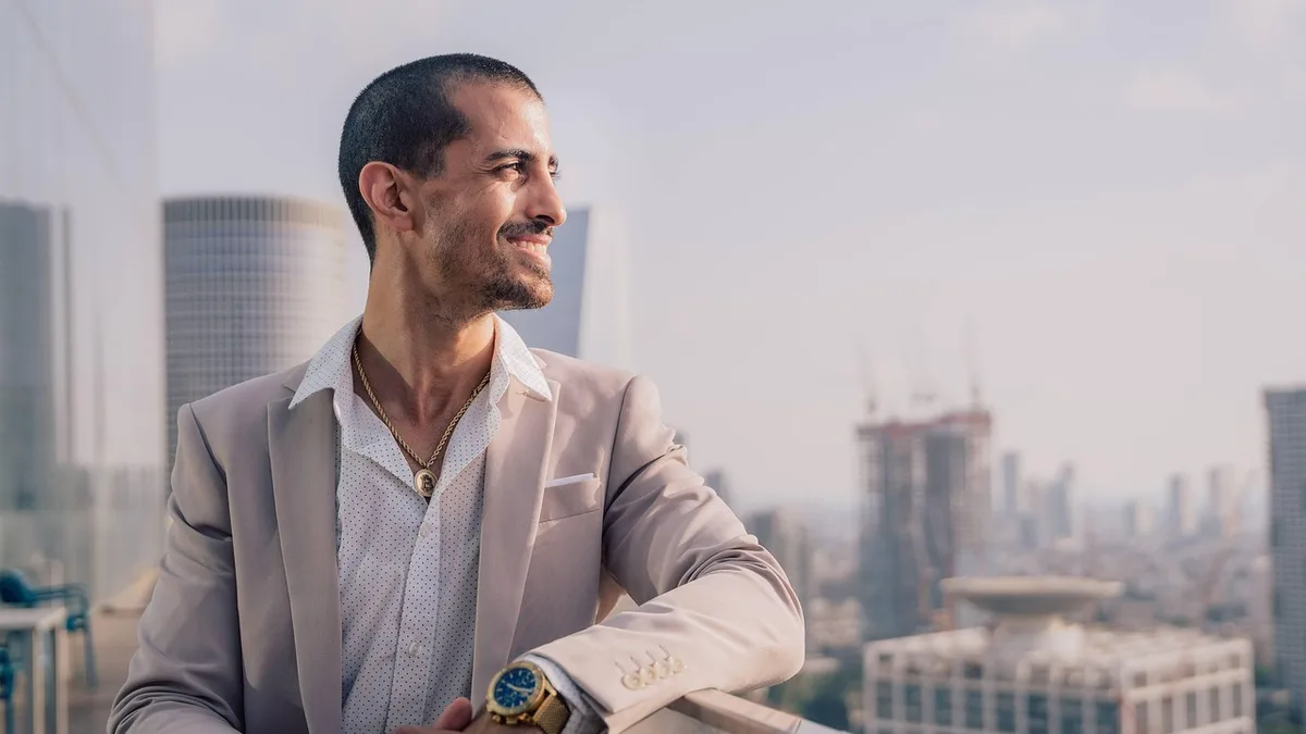 Live Entertainment for Corporate Yacht Events in Dubai: A Practical Guide