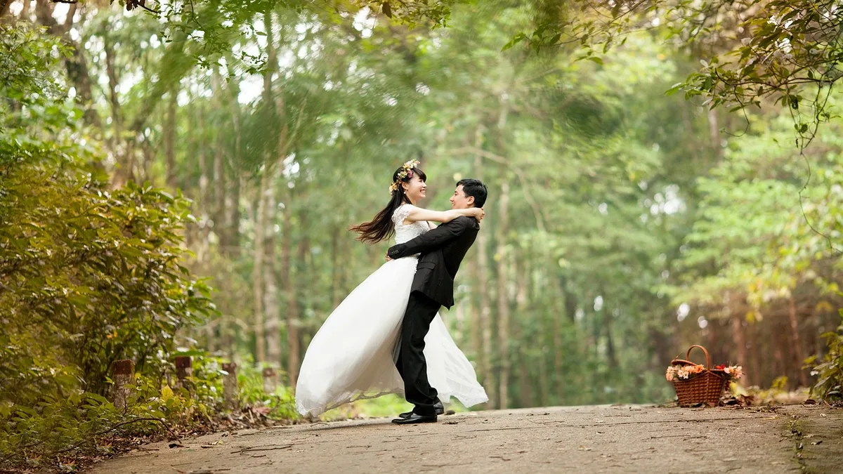 Speaker Rental for Dubai Weddings: Indoor vs Outdoor Setups Explained