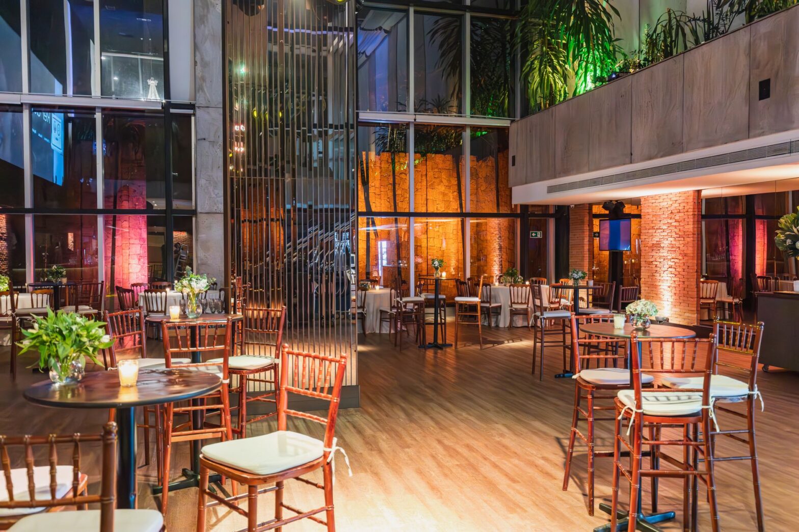 Book Event Spaces in Dubai: Costs, Lead Times and Permits
