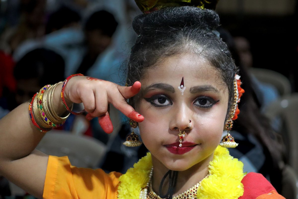 Girl in traditional Indian dance attire in Dubai
