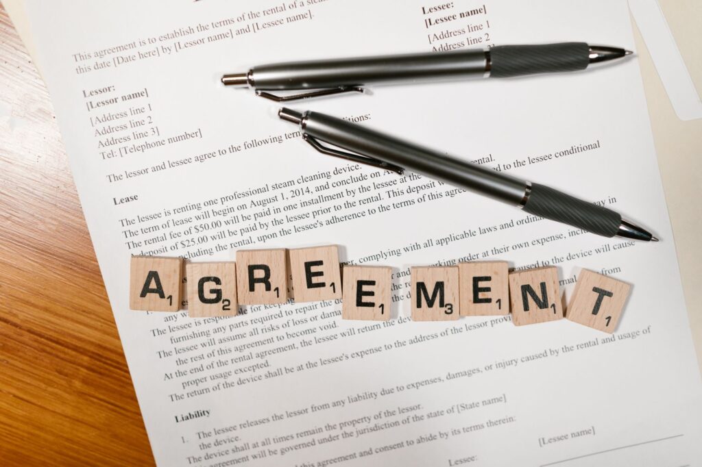 What to Include in a Performer Booking Agreement